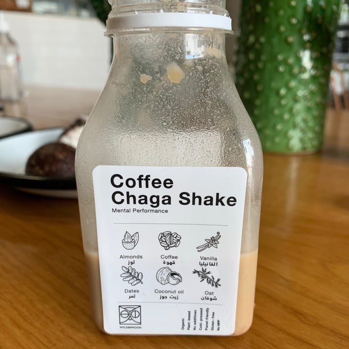 review photo of Wild & The Moon Alserkal coffee chaga shake shared by @rabatal on 15 May 2021 - review