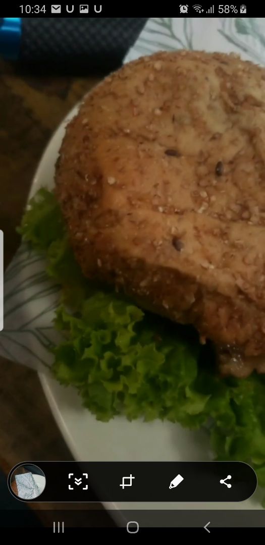 review photo of Lenteja Express Hamburguesa Especial shared by @locabra1 on 18 Sep 2019 - review