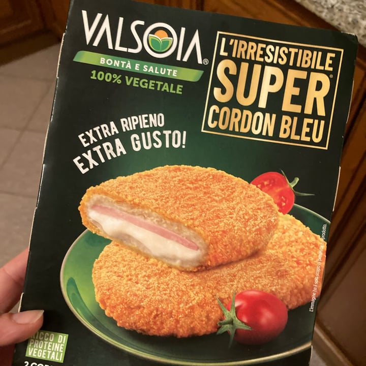 photo of Valsoia Cordon Bleu shared by @veganelli on  25 Oct 2022 - review
