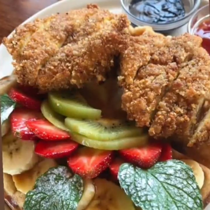 review photo of I Am Vegan Babe Cafe Chicken Waffle shared by @yogagabev on 19 Sep 2020 - review