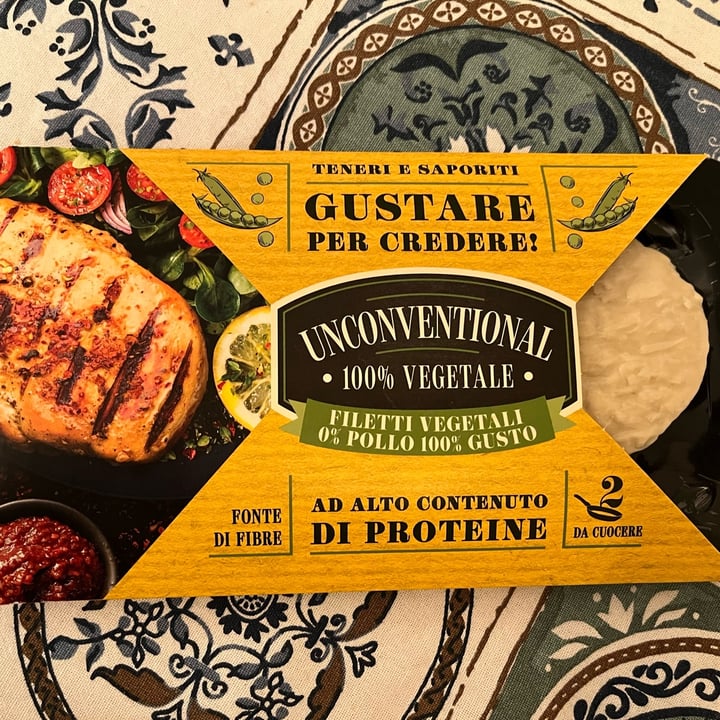 photo of Unconventional Filetti Vegetali 0% Pollo 100% Gusto - Plant Based Fillet shared by @blondeidentity on  18 Oct 2022 - review