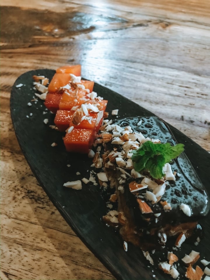 review photo of Flowers and Fire Yoga Garden Gili Air Raw Snickers Bar shared by @samanthaxgrace on 30 Jan 2020 - review