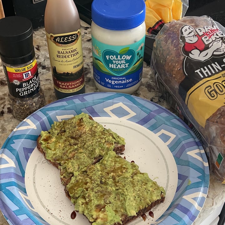 review photo of Dave's Killer Bread Thin-Sliced Good Seed shared by @sup1vegangirl on 25 Feb 2022 - review