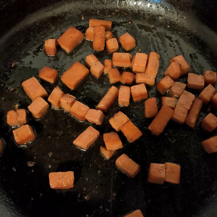 review photo of Food Evolution ParePancetta Dadini Di Soia shared by @vegankiyo on 30 Apr 2022 - review