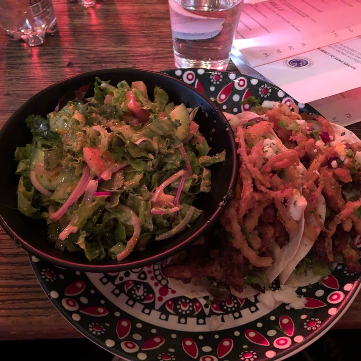 photo of WTF Plant? The Garth Taco shared by @zsuz on  09 Aug 2022 - review