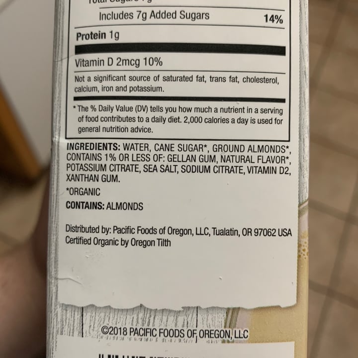 review photo of Pacific Foods Organic Almond Original Mylk shared by @witchyvegan on 05 Jan 2020 - review