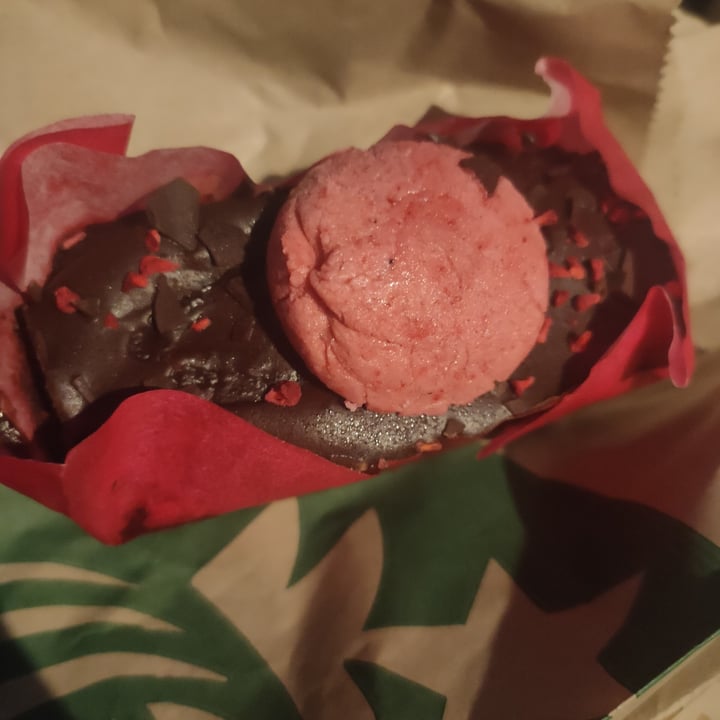 review photo of Starbucks Vegan Chocolate and Raspberry Mini Loaf Cake shared by @clare-cooling on 17 Jan 2021 - review