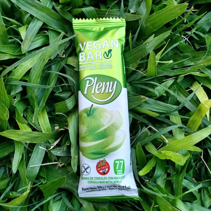 photo of Pleny Barra de Cereal con Manzana shared by @lau1307 on  20 Jan 2021 - review