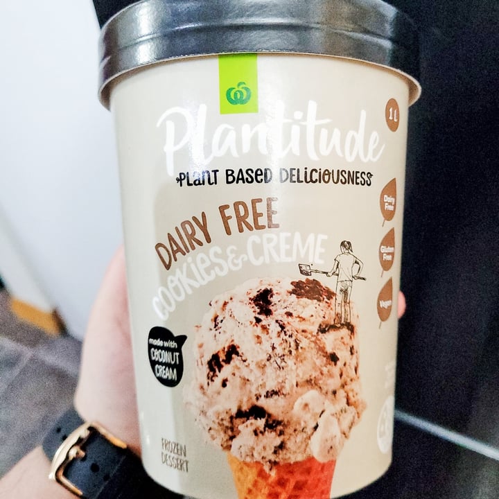 photo of Plantitude Cookies & Cream shared by @ellythegeek on  20 Sep 2021 - review