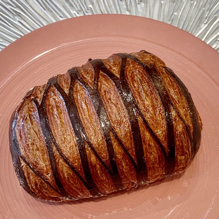 photo of L' Artisane Creative Bakery Pain au Chocolat shared by @paulaneder on  16 May 2022 - review