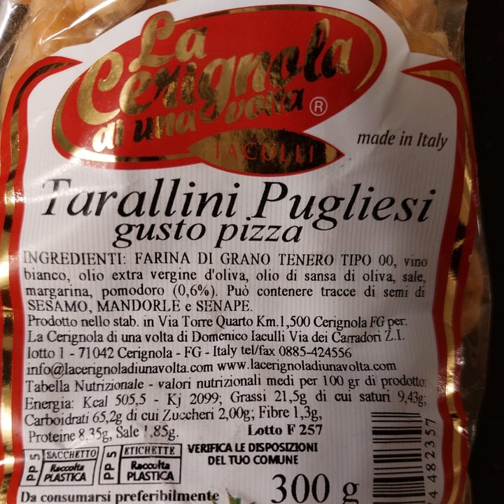 photo of La Cerignola di una volta Di Iaculli Tarallini pugliesi gusto pizza shared by @gemmaviva on  15 Dec 2022 - review