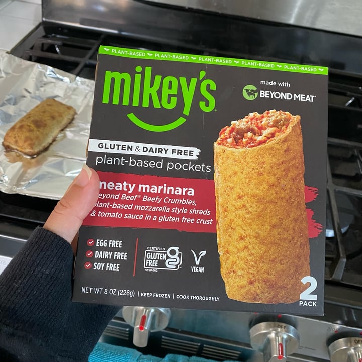 photo of Mikey’s Meaty Marinara Plant-Based Pockets shared by @curvycarbivore on  20 Aug 2022 - review