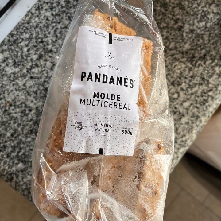 photo of Pandanés Bun Multicereal Masa madre shared by @canica on  25 Jun 2022 - review
