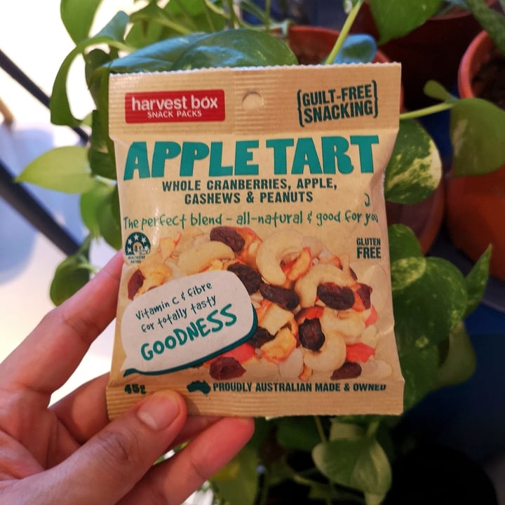 review photo of Harvest box Apple Tart shared by @raffymabanag on 10 Jun 2021 - review