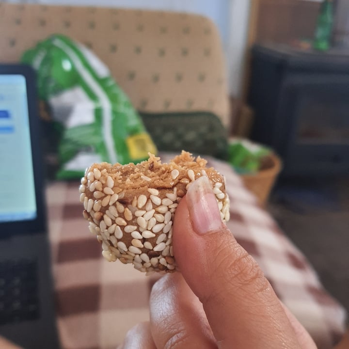 photo of Pure Café Peanut Butter Balls shared by @caitell on  06 Apr 2021 - review