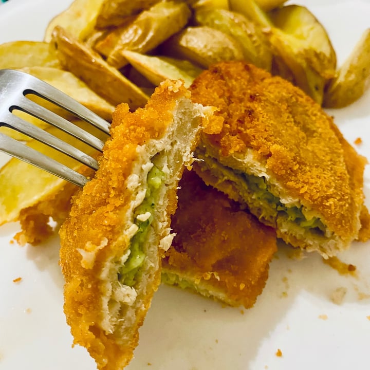 photo of My veggie day Escalope vegano "brócoli" shared by @mikelpro on  03 Sep 2021 - review