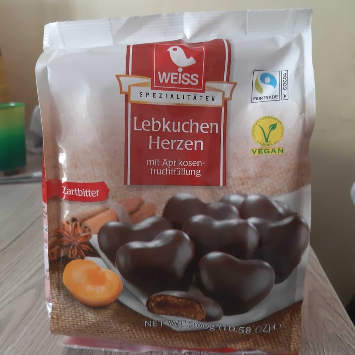 photo of Weiss Spezialitäten Lebkuchen Herzen shared by @nadiakj on  11 Oct 2021 - review