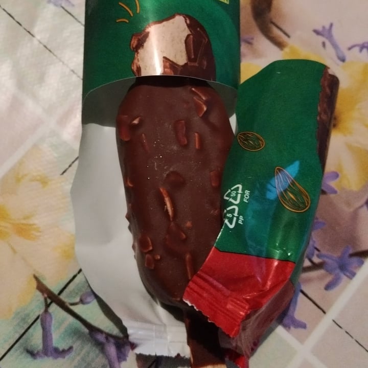 review photo of Vemondo Vegan Gelatelli shared by @giadaveg on 11 Jul 2022 - review