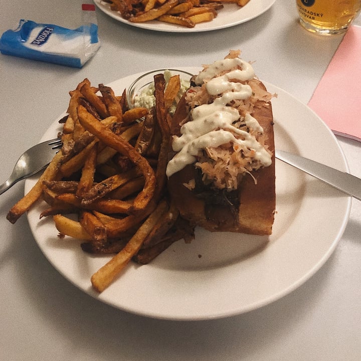 review photo of EATERNIA Hot dog with fries & cilantro dip shared by @dekamerona on 16 Dec 2020 - review