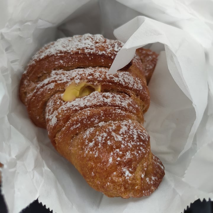 review photo of Pane & C. Cornetto Alla Crema shared by @saretta26 on 02 Aug 2022 - review
