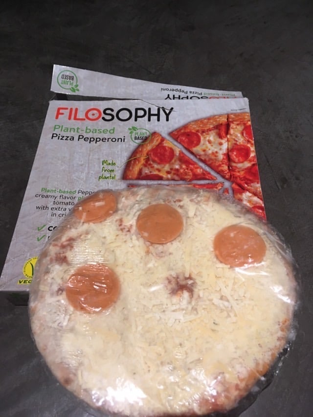 photo of Filosophy Pizza Pepperoni Plant Based shared by @makedonski on  31 Mar 2022 - review