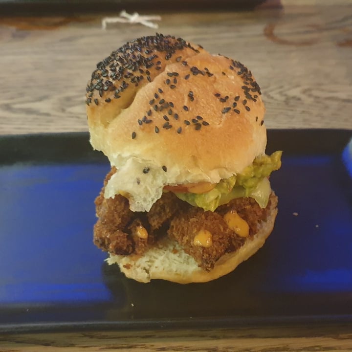 photo of Hudsons The Burger Joint (Parkhurst) The Influencer shared by @compassionate1candy on  30 Jan 2021 - review