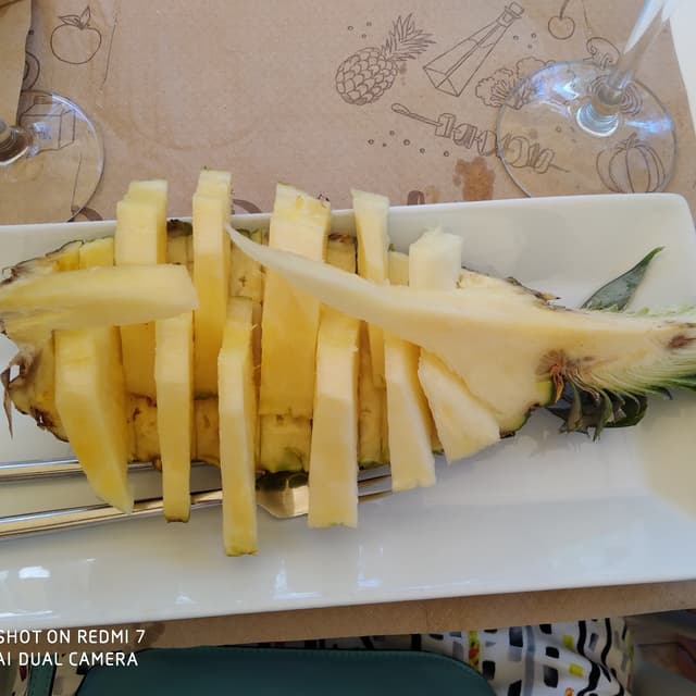 Foto do prato “Piña natural”