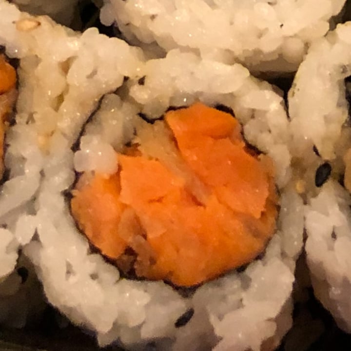 photo of Tenon Vegan Sushi Sweet Yam Tempura Roll shared by @helloitsme on  03 Jan 2022 - review