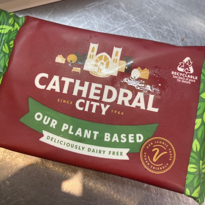 photo of Cathedral City Plant Based Block shared by @katmarievegan on  10 Nov 2022 - review