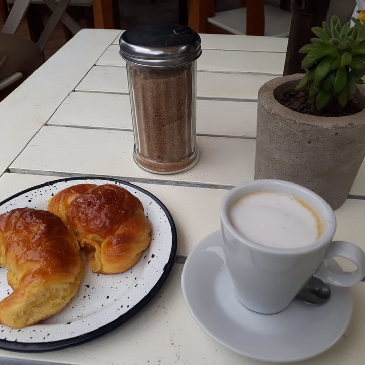 review photo of Kali Plant-Based Cafe Americano shared by @julietab on 14 Dec 2021 - review