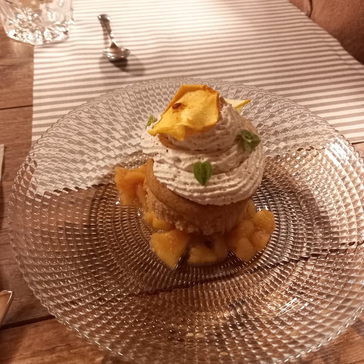 review photo of Il Cardo e L'Ortica Cupcake Mela E Cannella shared by @lorenza96 on 26 Mar 2022 - review