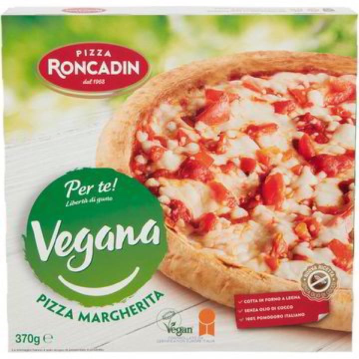 photo of Pizza roncadin Pizza vegana shared by @gaiabertonelli on  03 Jan 2022 - review