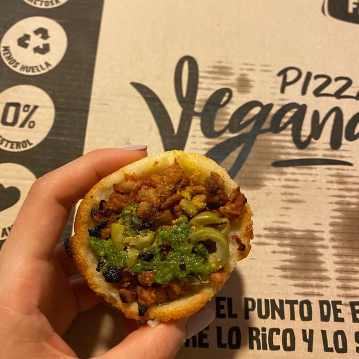 photo of Pizza Vegana Canastita Soja Texturizada shared by @carocamarata on  03 Dec 2020 - review