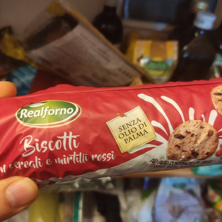 photo of Realforno Biscotti Cereali E Mirtilli Rossi shared by @dana290 on  20 Aug 2022 - review