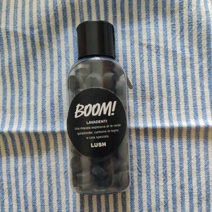 review photo of LUSH Fresh Handmade Cosmetics Boom! Toothy tabs shared by @luneidi on 13 Apr 2022 - review