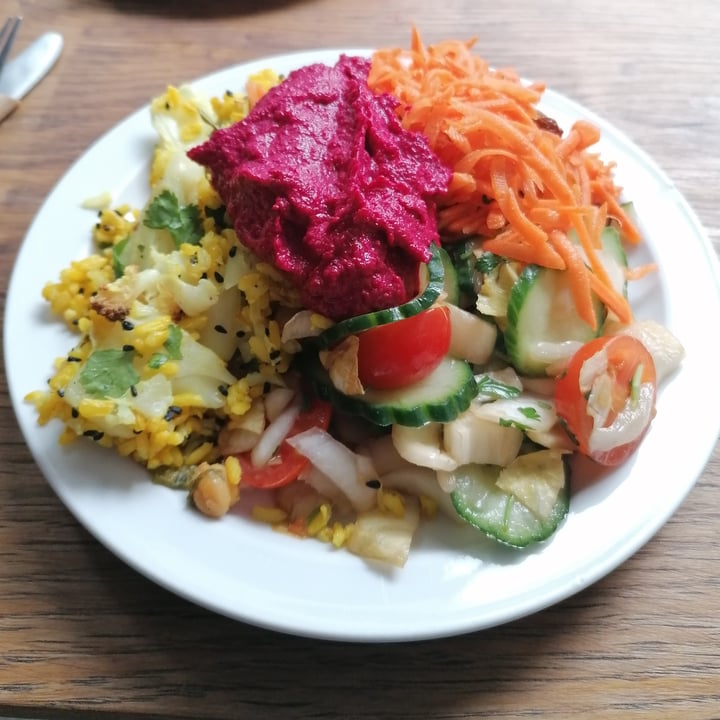 photo of Better Food - Bristol Salad Plate shared by @freaklikejodie on  10 Nov 2021 - review