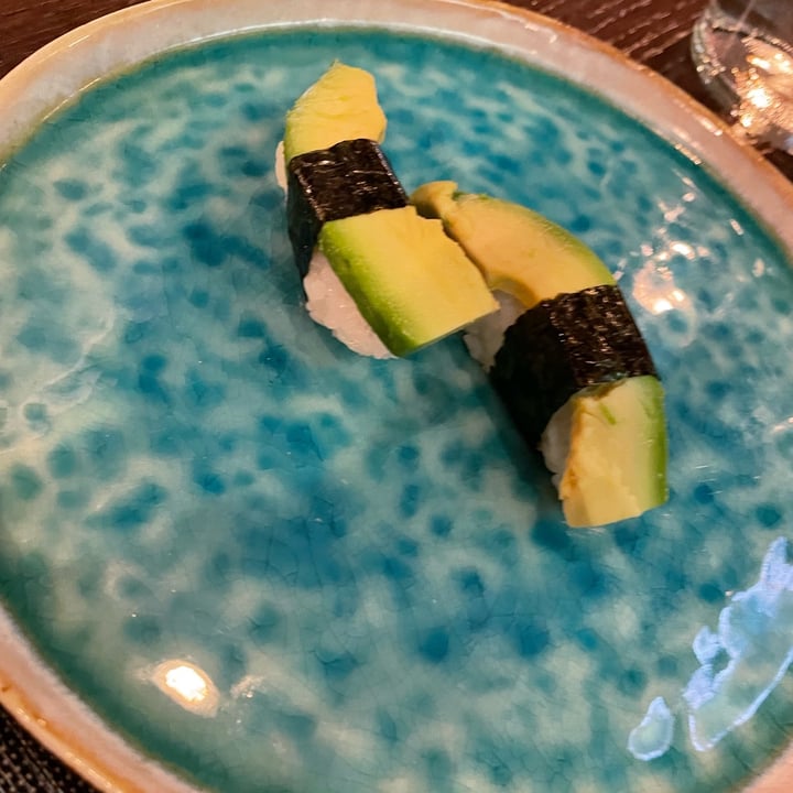 photo of I-Sushi Nigiri Di Avocado shared by @margheritac02 on  09 Apr 2022 - review