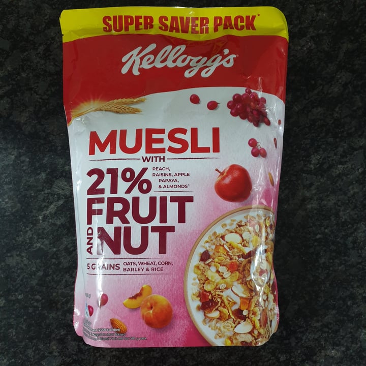 photo of Kellogg's Kellogg's Muesli Crunchy Fruit & Nut shared by @aatmankothari on  22 Dec 2020 - review
