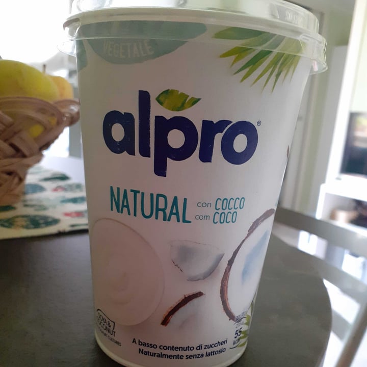 photo of Alpro Natural Con Coco Yogurt shared by @mbj on  30 May 2022 - review