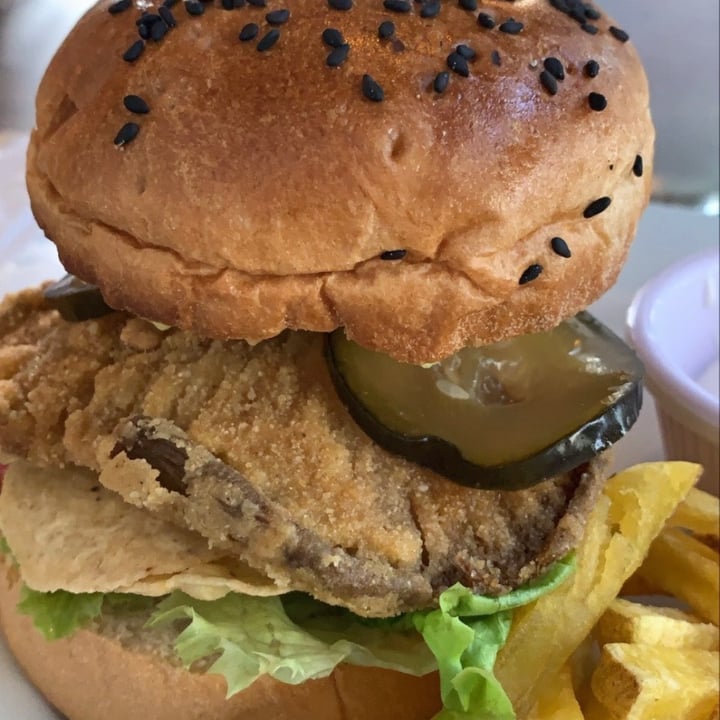 photo of El Chino Vegano La crispy Mexicana shared by @sergioger21 on  07 Apr 2022 - review