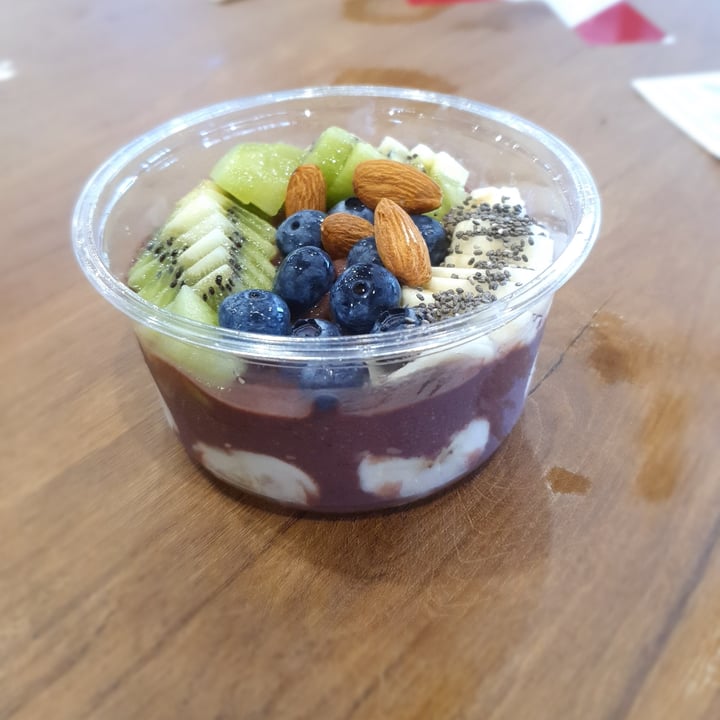 photo of W Acai - SingPost Iron Man shared by @nadoose on  21 Aug 2021 - review