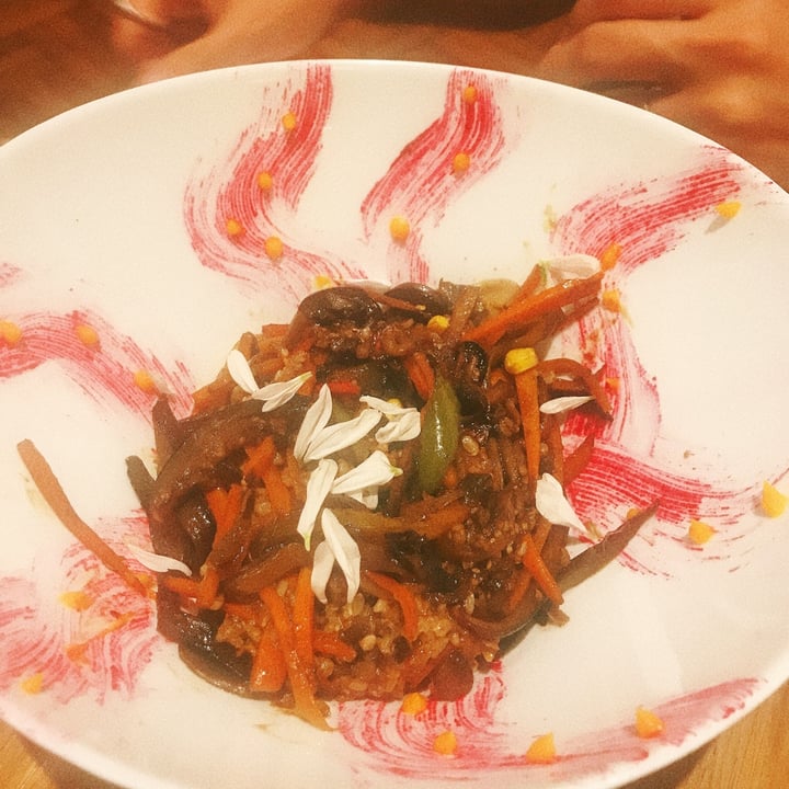 review photo of Espacio Qhipa Wok de vegetales y arroz yamani shared by @fercross2vegan on 28 Feb 2022 - review