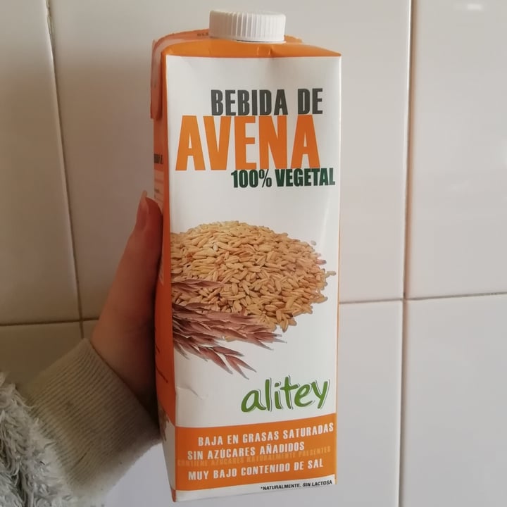 photo of Hacendado Bebida De Avena sin Azucares Añadidos shared by @nmirona on  18 Nov 2020 - review