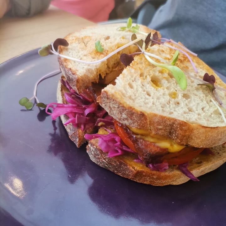 photo of Lexi's Healthy Eatery Tofu Tango Sandwich shared by @vegmelly on  11 Apr 2021 - review