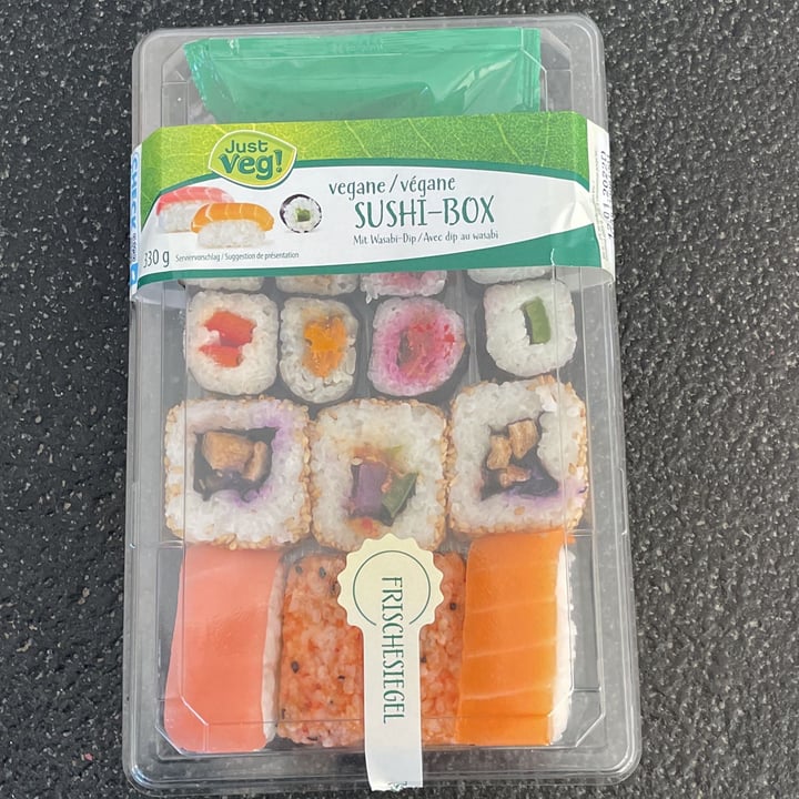 review photo of Just Veg! (ALDI Italy) Sushi-Box shared by @irmveg on 11 Jan 2022 - review