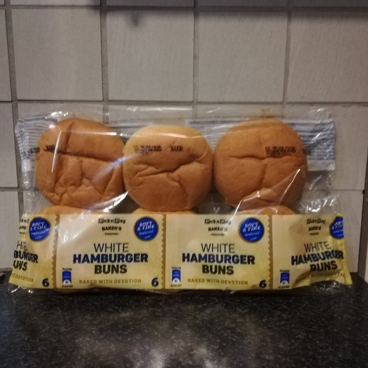 photo of Pick n Pay Bread Hamburger rolls White shared by @simonel on  21 Jun 2020 - review