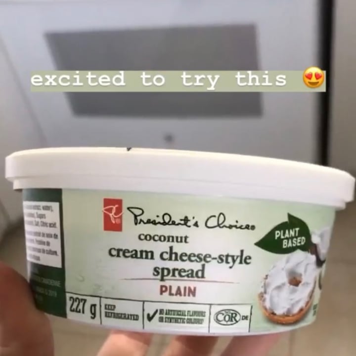 photo of President's Choice Coconut Cream Cheese Style Spread shared by @kendrapirson on  22 Oct 2020 - review