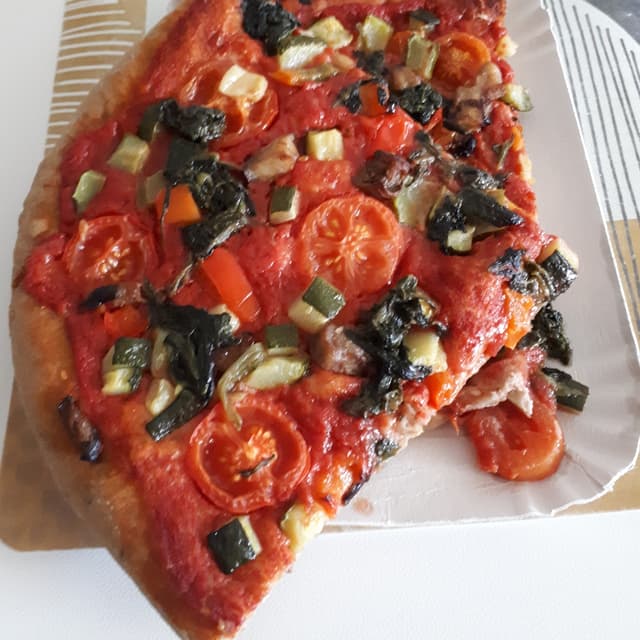 Photo of the dish “Pizza con farina di segale, orzo, avena, semi vari”