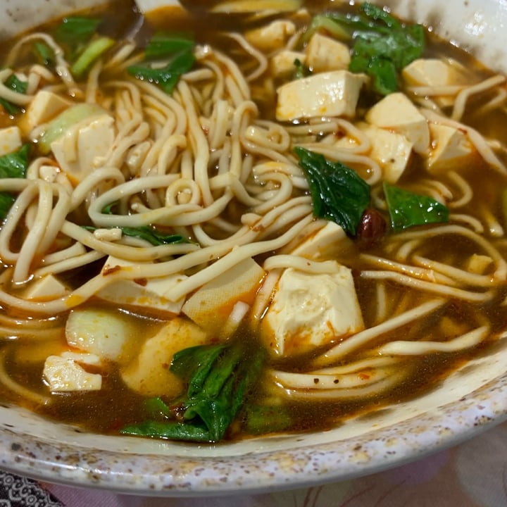 review photo of Noodles & Soups Spaghetti in brodo piccante con tofu shared by @marisara on 04 Dec 2021 - review