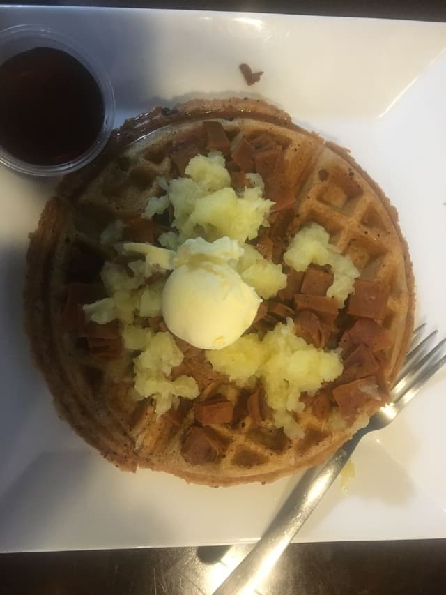 Photo of the dish “Tropics vegan waffle”